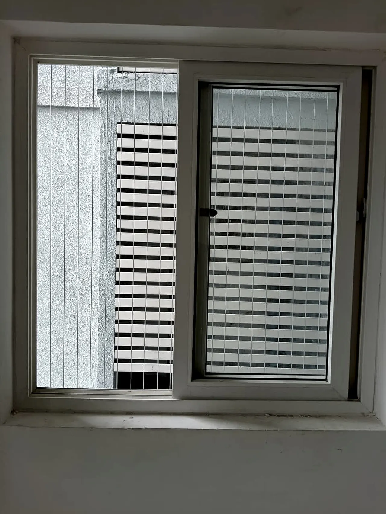 Invisible Window Grill Companies Residential in Chellanam, Kerala by Deva Safety Nets Invisible Window Grill Companies Residential in Chellanam, Kerala by Deva Safety Nets